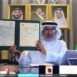 رئيس الوزراء الكويتي: الحالة الصحية لأمير البلاد تشهد تحسناً مستمراً