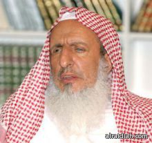 الموت يغيب وزير الثقافة والإعلام السعودي الأسبق محمد عبده يماني