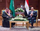 خادم الحرمين الشريفين ورئيس جمهورية مصر العربية يعقدان اجتماعاً ثنائياً وجلسة مباحثات رسمية