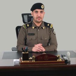 سمو محافظ الأحساء يقلد مدير مرور المحافظة رتبته الجديدة