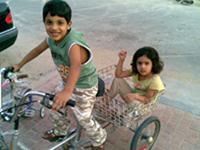 ريم وجاسم يصلان الدوحة اليوم ووالدهما يشكر رجال الأمن في المملكة
